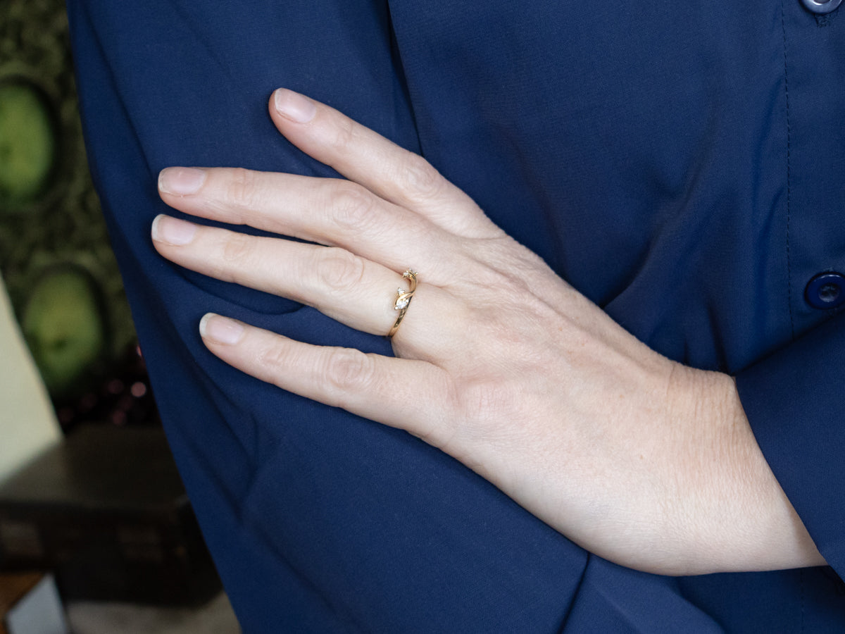 Mix-Cut Diamond and Gold Guard Band