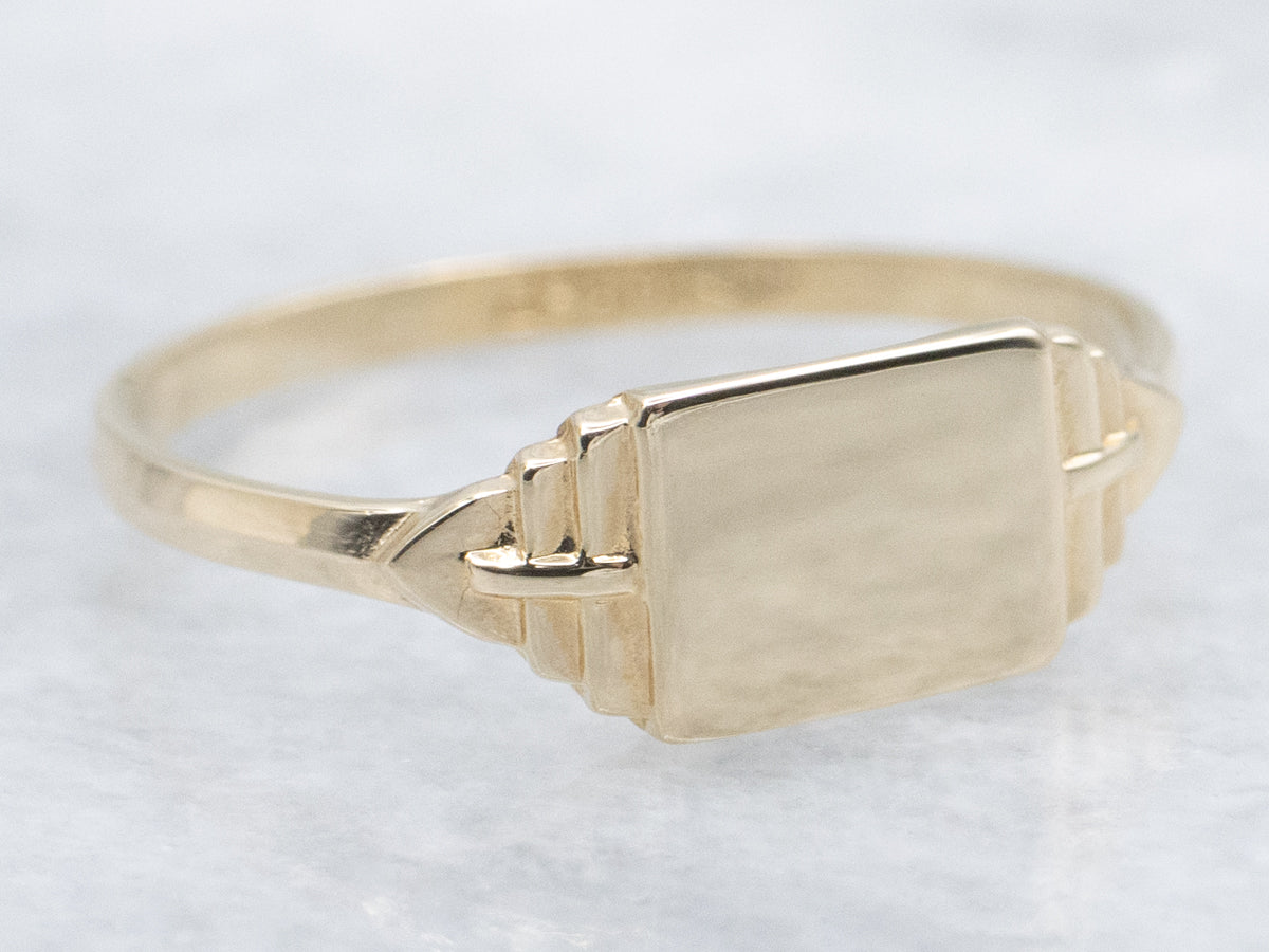 Plain East-to-West Rectangle Gold Mini Signet Ring