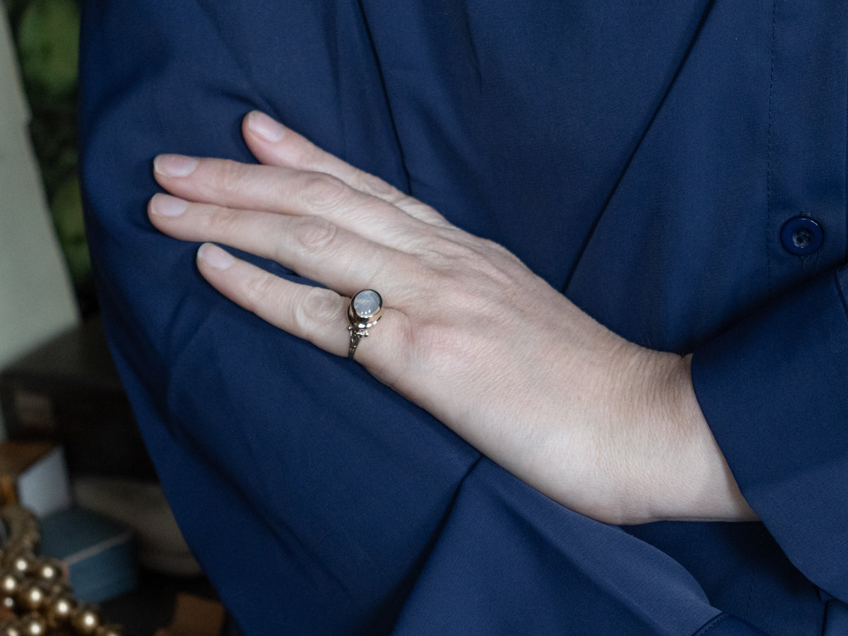 Floral East-to-West Bezel-Set Star Sapphire Gold Solitaire Ring