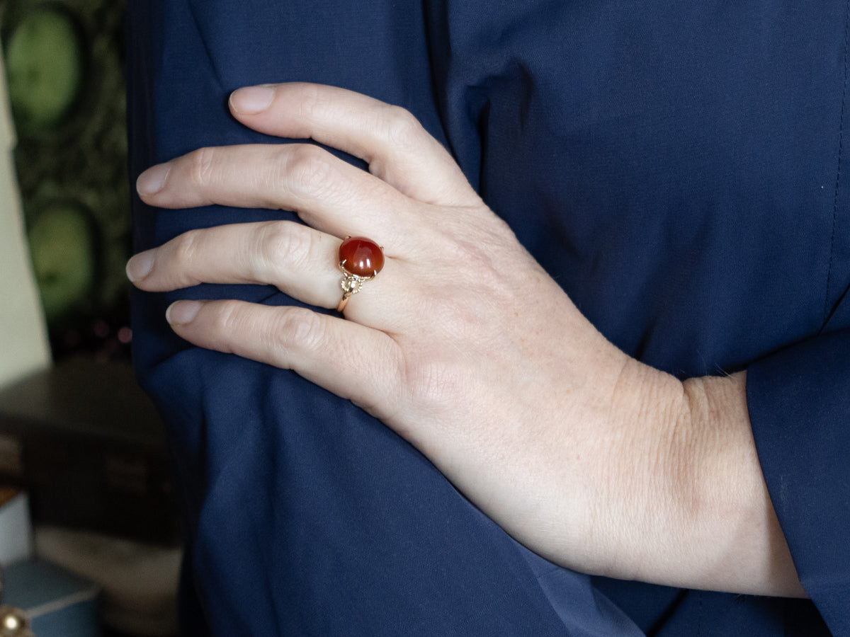 Round-Cut Carnelian Vintage Gold Solitaire Ring