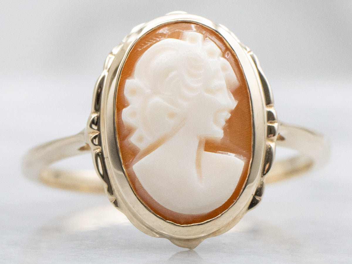 Mid-Century Yellow Gold Cameo Ring