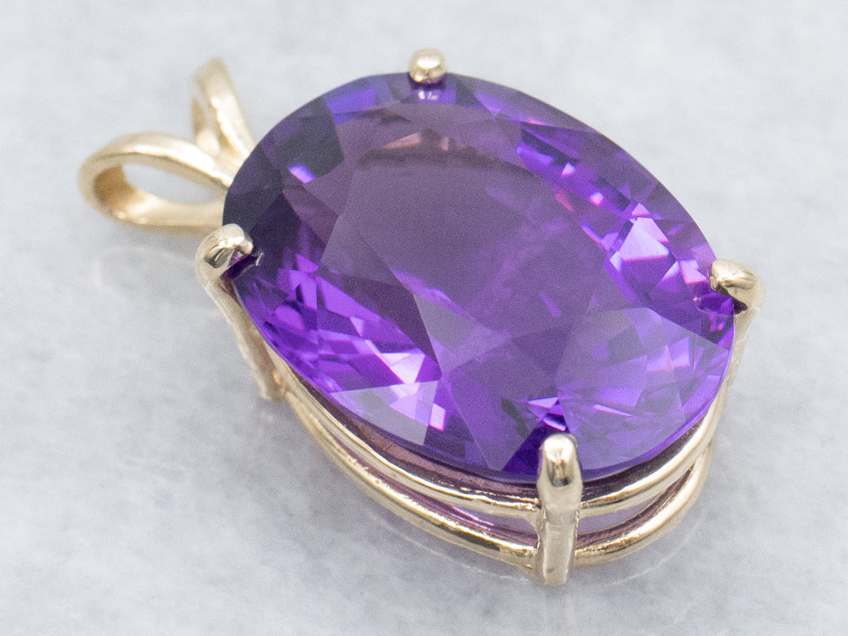 Oval-Cut Amethyst Yellow Gold Pendant