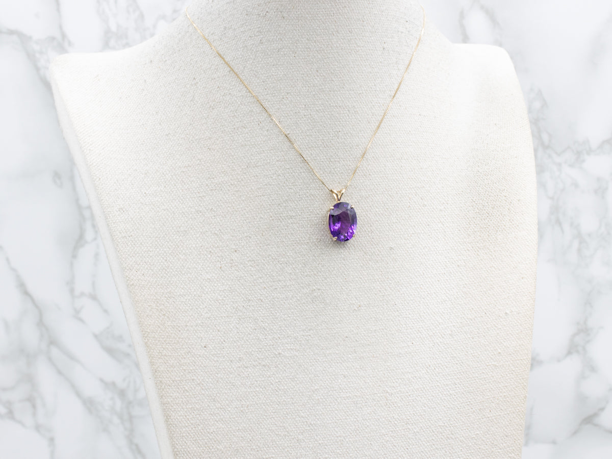 Oval-Cut Amethyst Yellow Gold Pendant
