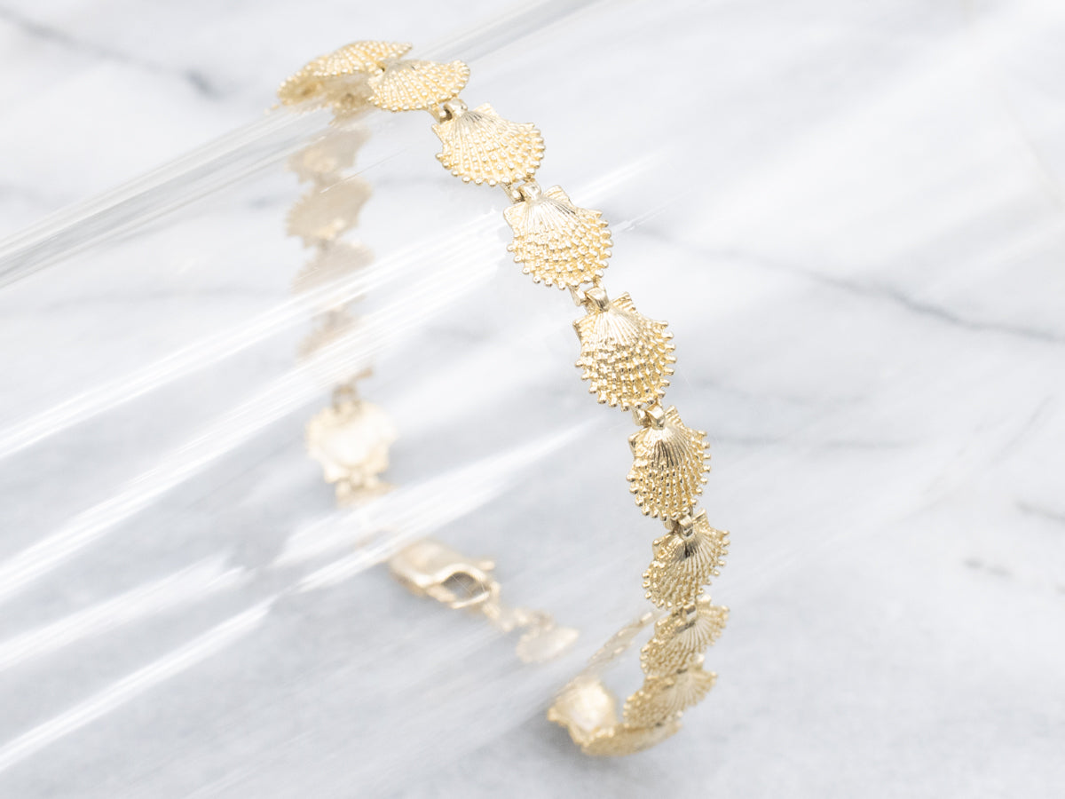 Yellow Gold Scalloped Seashell Link Bracelet