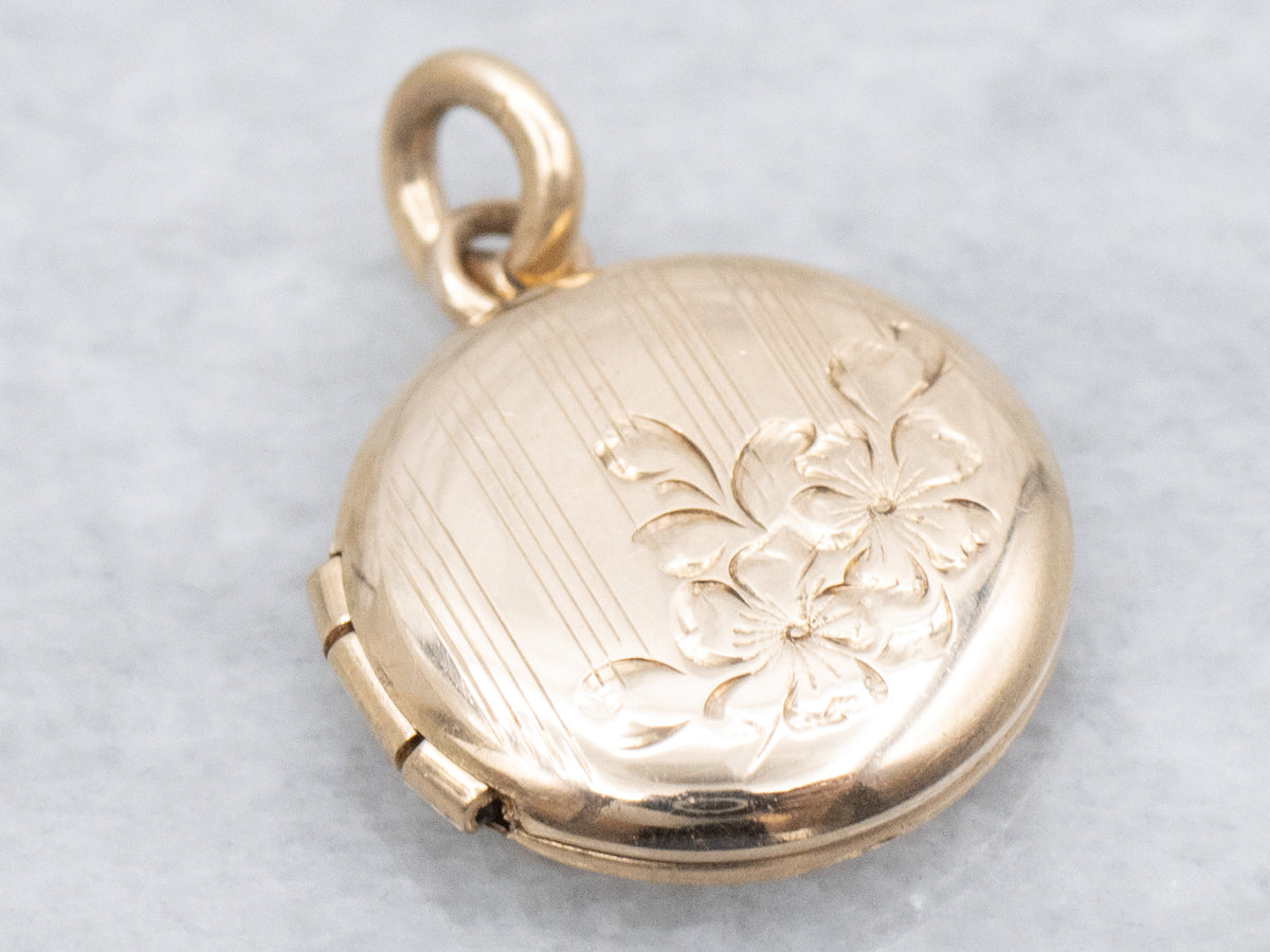 Engraved Gold Round Floral Locket Pendant