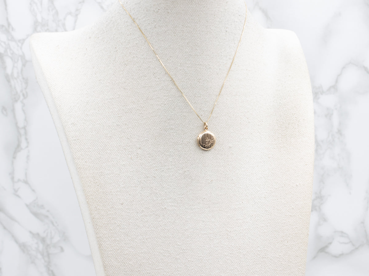 Engraved Gold Round Floral Locket Pendant