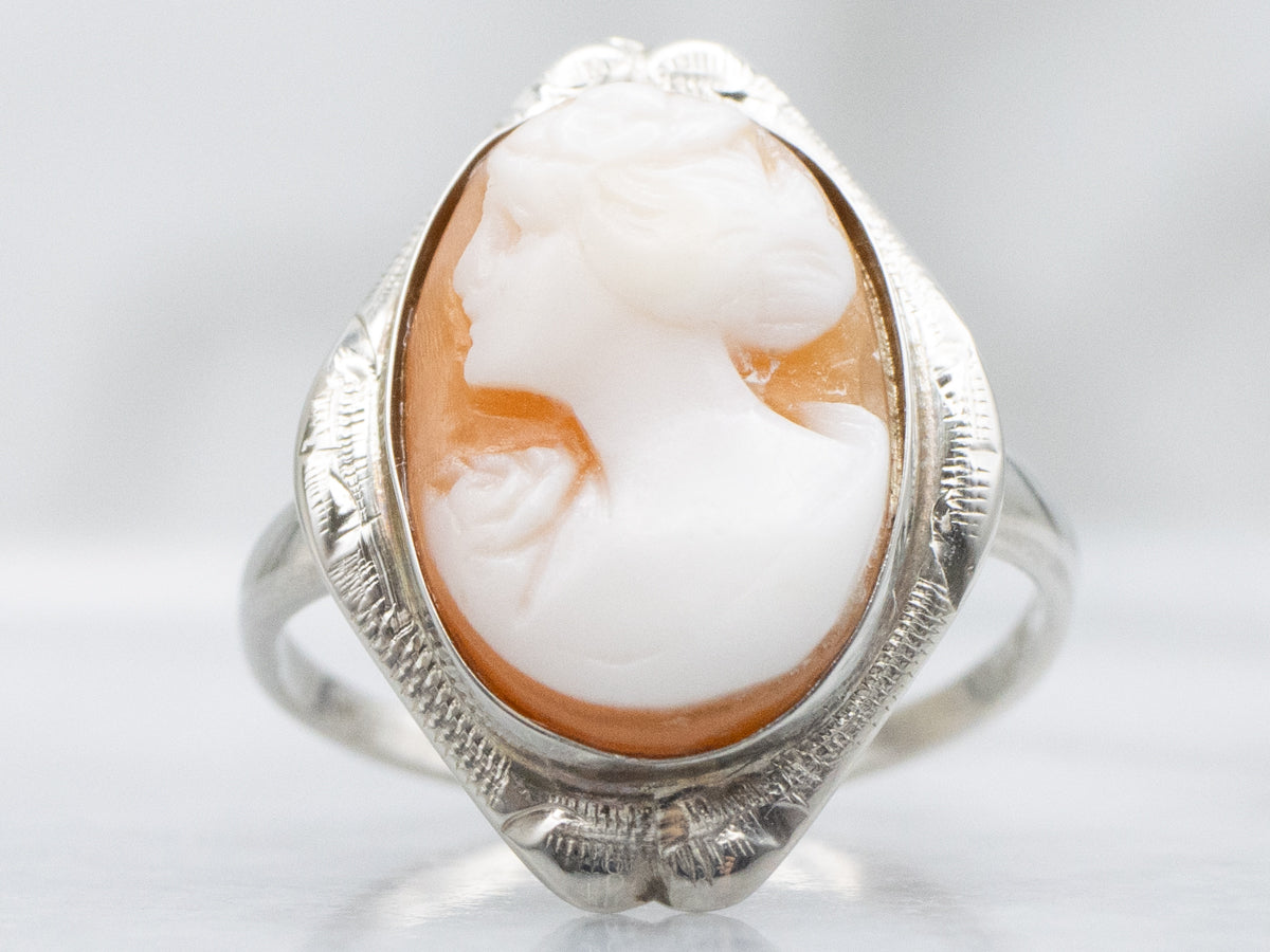 Vintage White Gold Shell-Cameo Ring