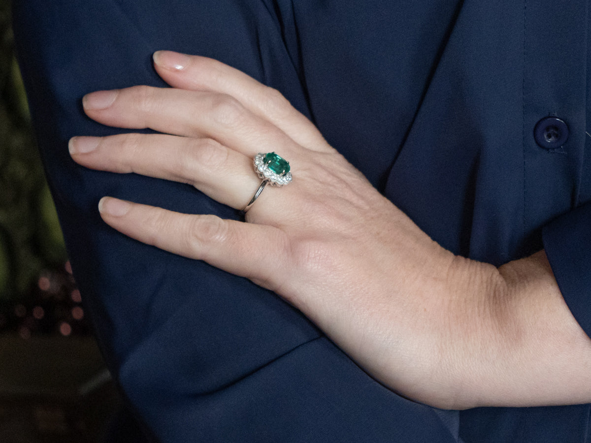 Scallop-Gold Emerald and Diamond Halo Ring