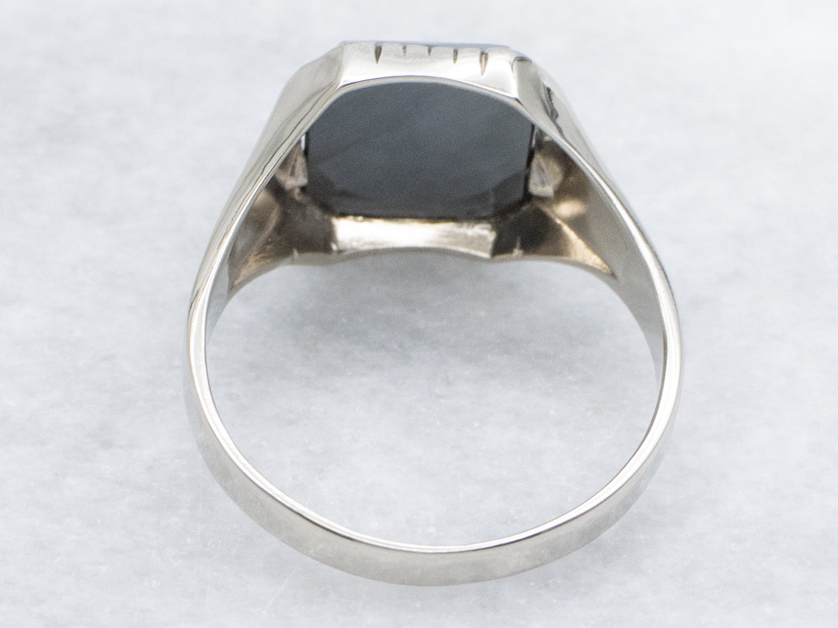 Men's Engrave White Gold Antique Hematite Solitaire Ring