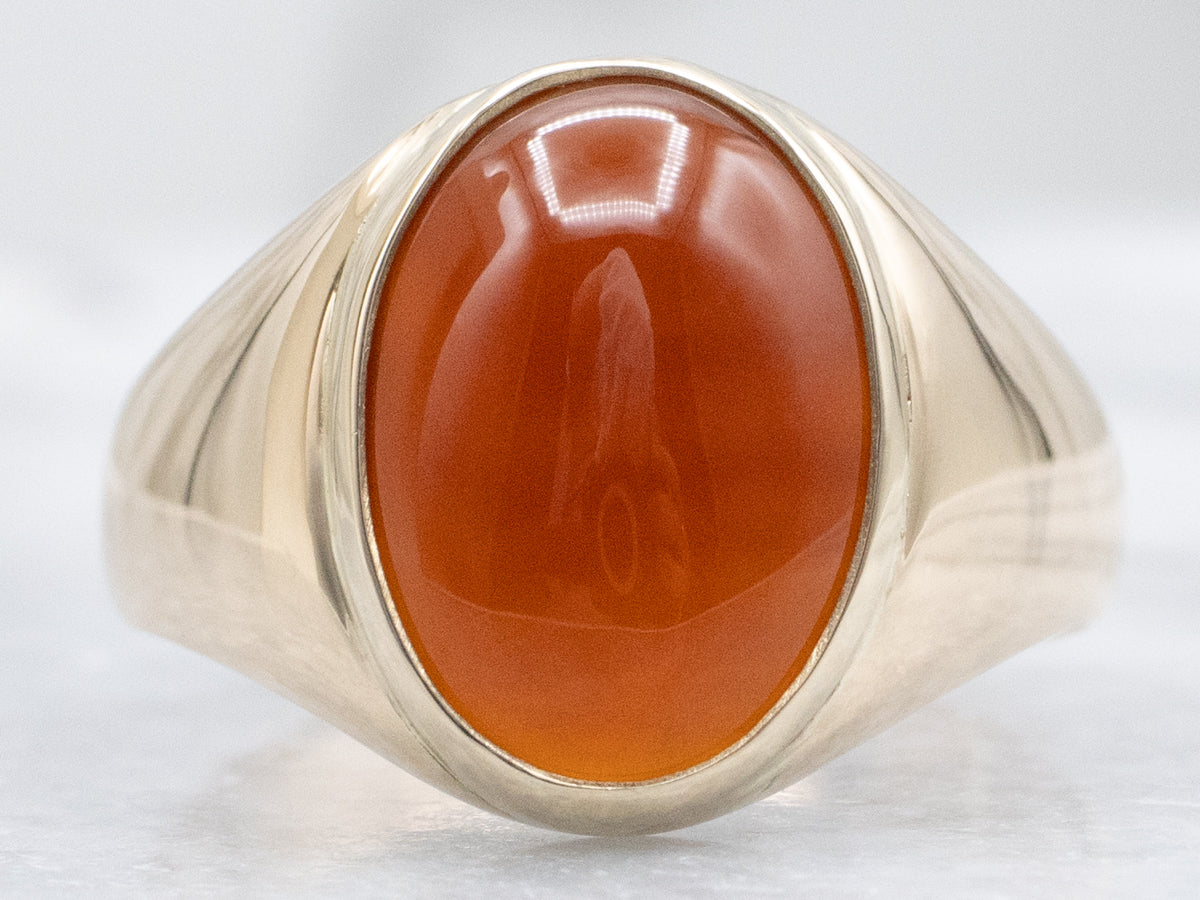 Vintage Oval-Cut Carnelian and Gold Solitaire Ring