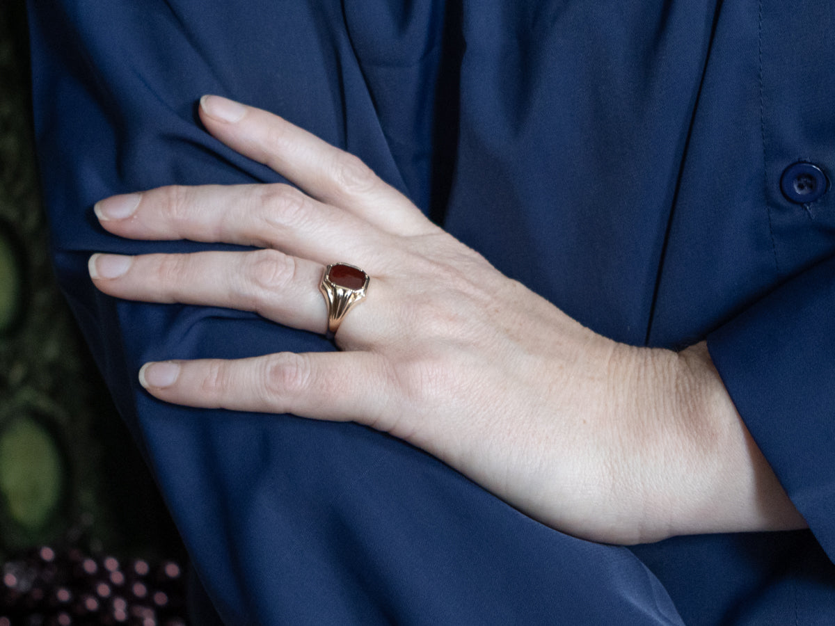 Vintage Carnelian Yellow Gold Unisex Ring