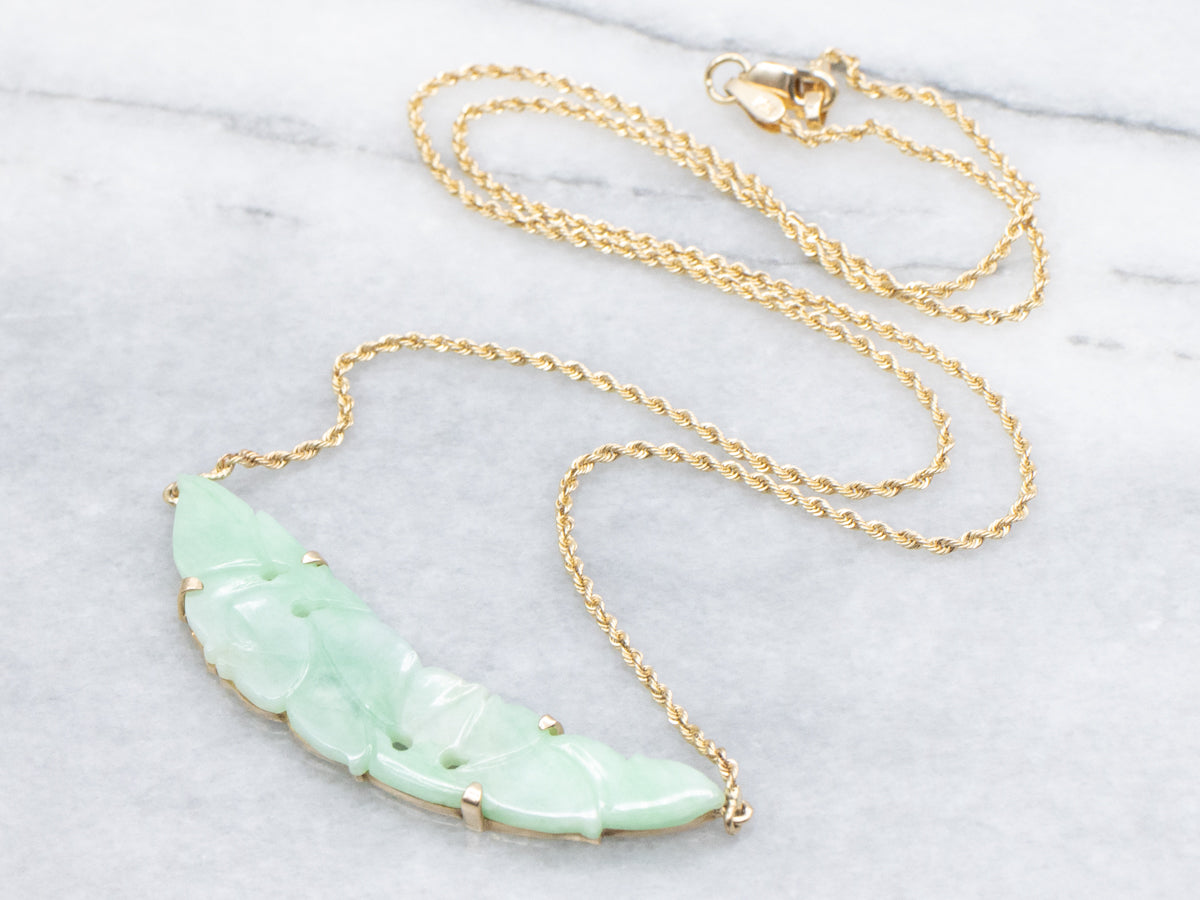 Vintage Carved Jade Yellow Gold Necklace