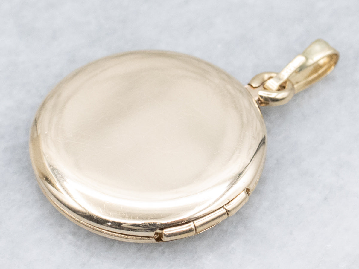 Vintage Yellow Gold Locket with Floral Engravings