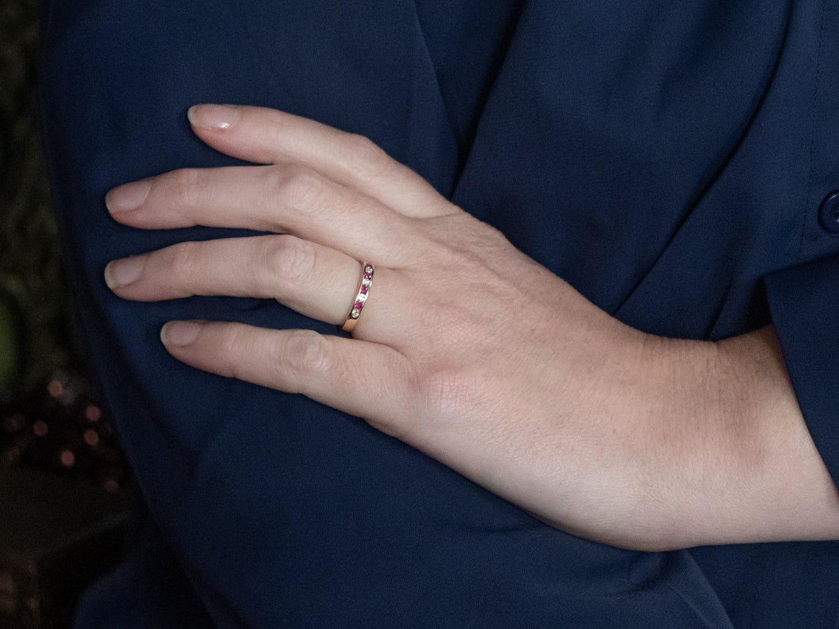 Channel -et Diamond and Ruby Gemstone Band