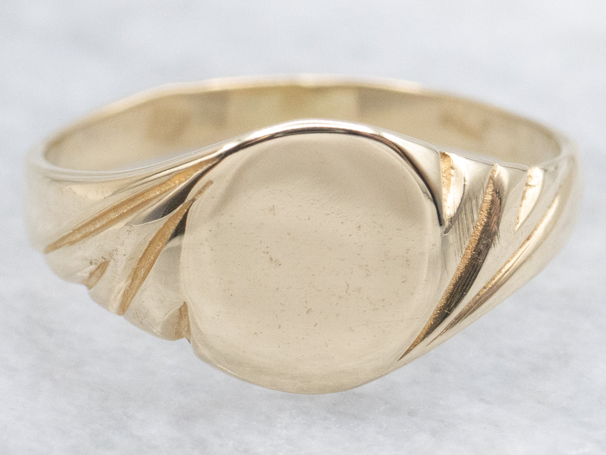 Vintage Gold Round-Top Signet Ring