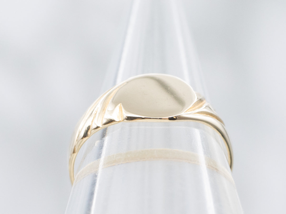 Vintage Gold Round-Top Signet Ring