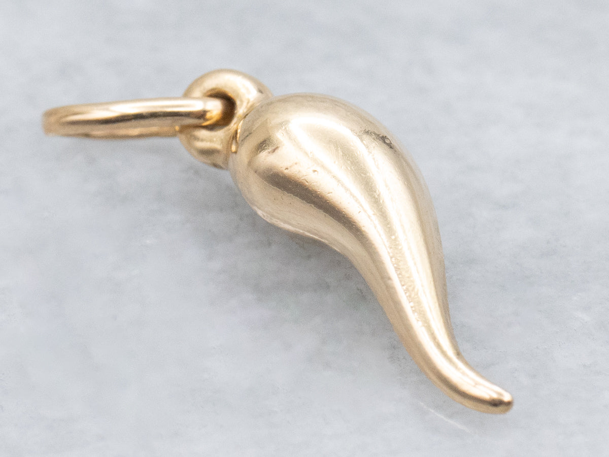 Mini Yellow Gold Italian Horn Charm Pendant