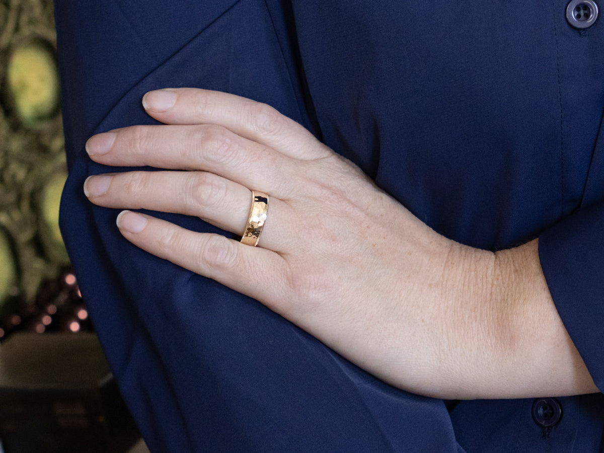 Men's Hammered-Finished Yellow Gold Band with Coin Edge