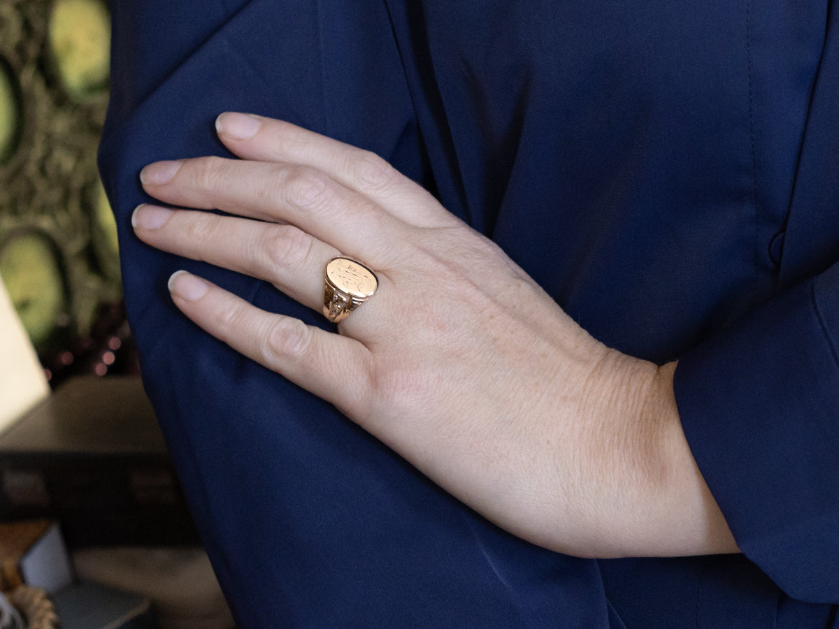 Victorian Gold Old English Letter "J" Signet Ring