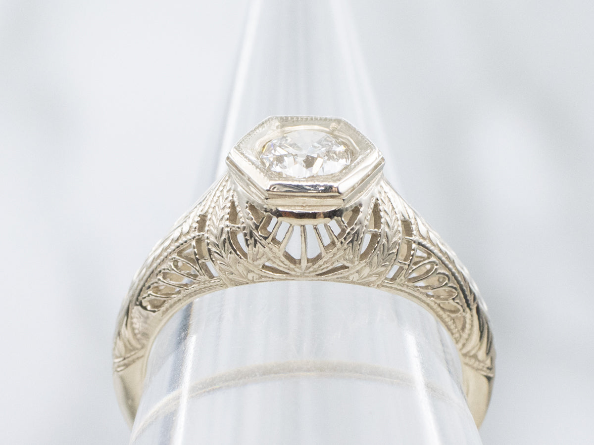 Diamond Late Art Deco-Era White Gold Filigree Solitaire Ring
