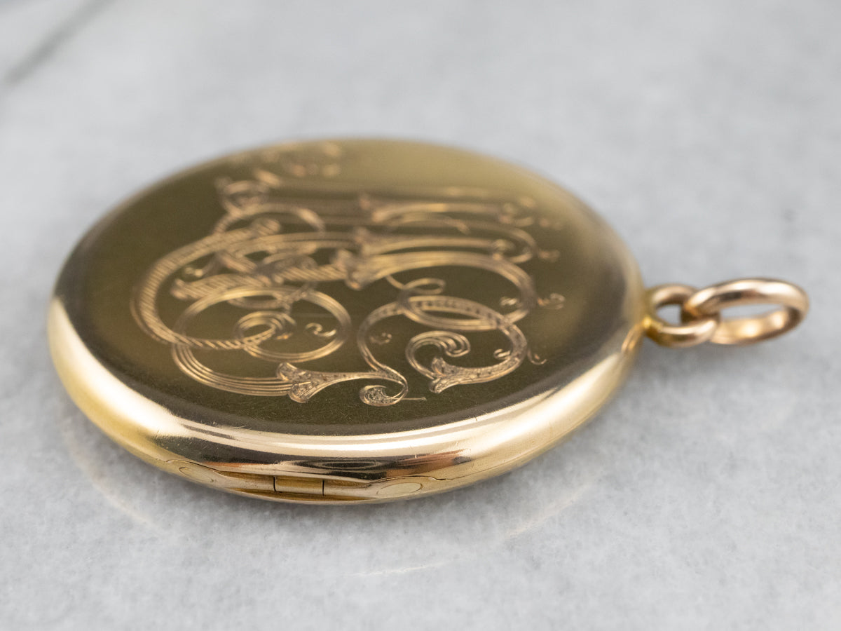 Medallón con monograma "MPG" victoriano de oro florecido