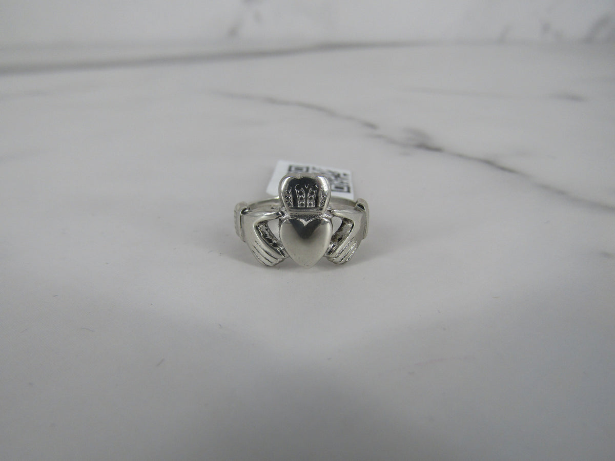 Sterling Silver Claddagh Ring