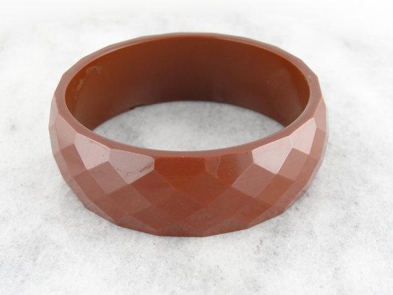 Retro Era Sienna Brown Bakelite Bangle