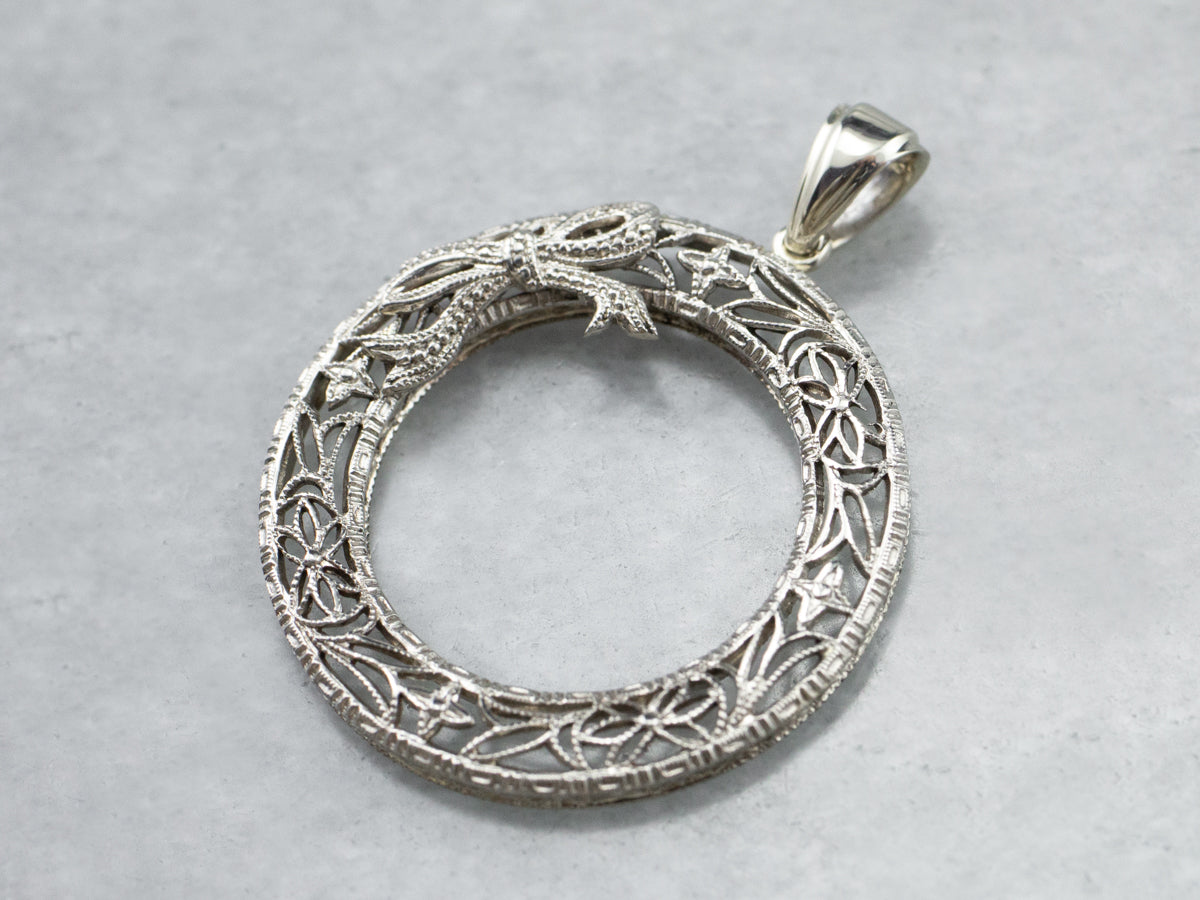 Art Deco Filigree Wreath White Gold Pendant