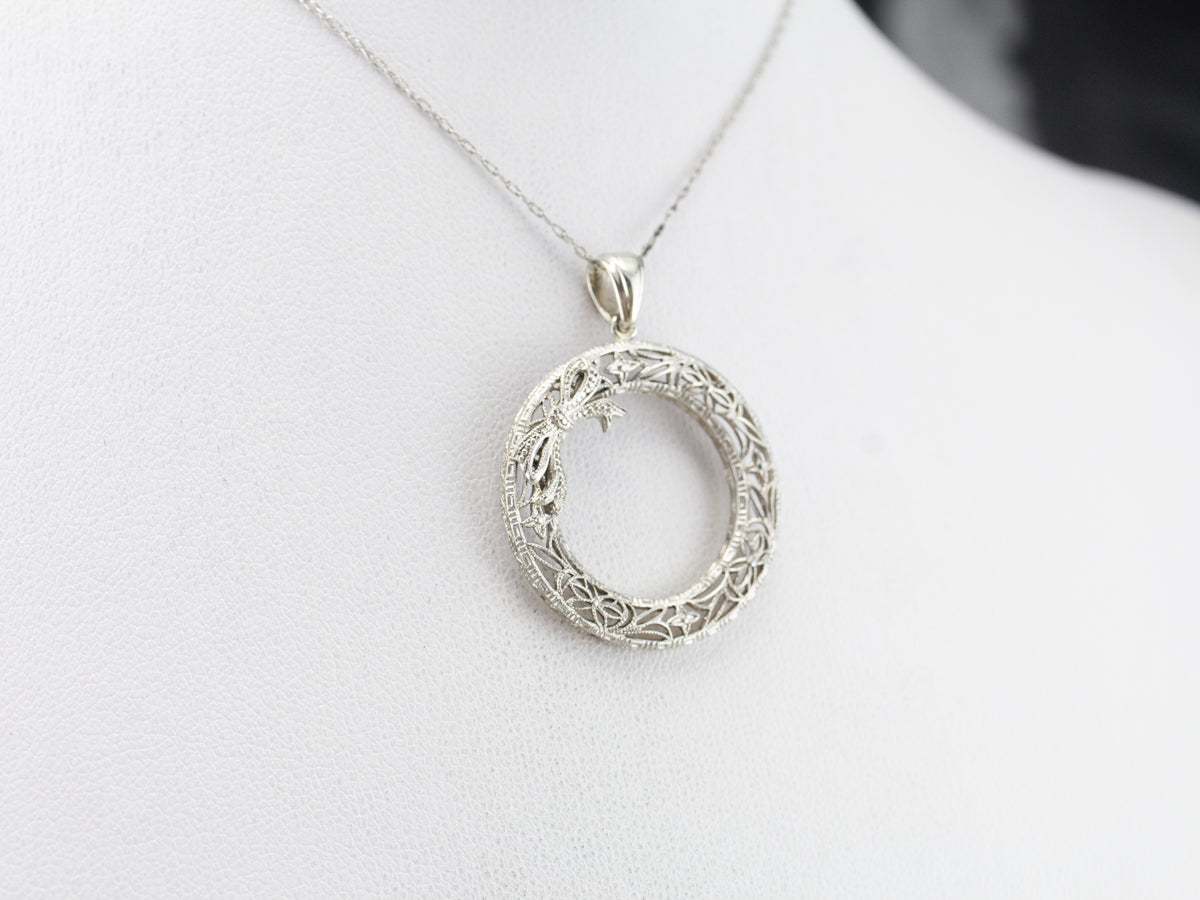 Art Deco Filigree Wreath White Gold Pendant
