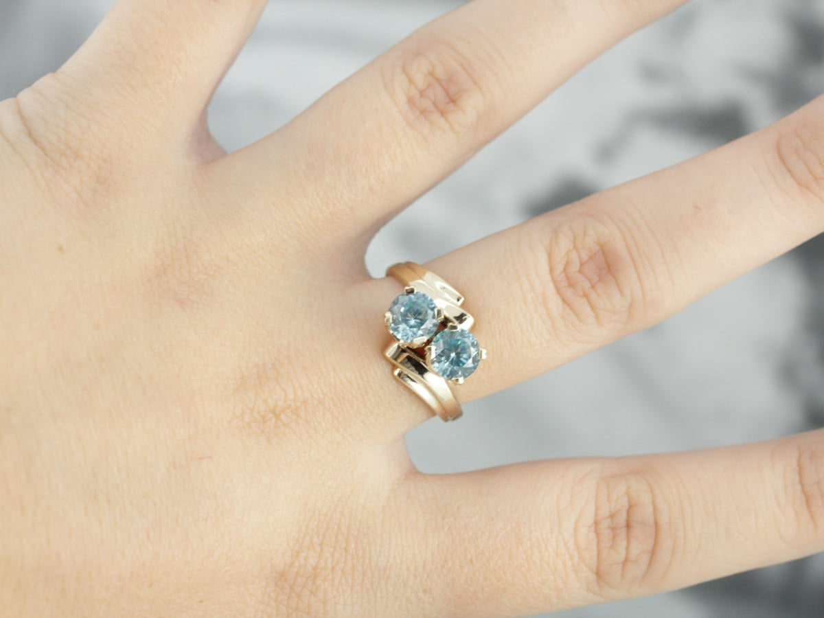 Blue Zircon Bypass Toi et Moi Ring
