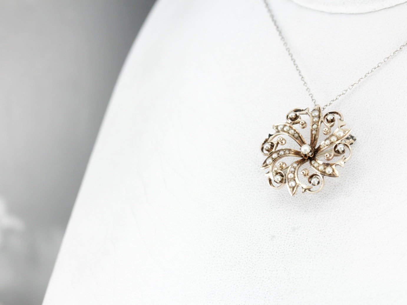 Victorian Pearl Brooch or Pendant