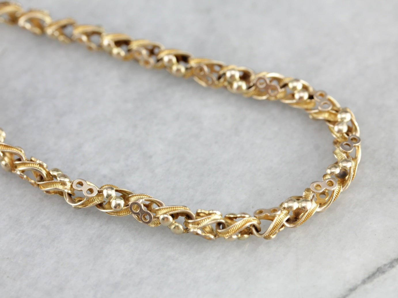 Ornate Twisted Link Gold Chain