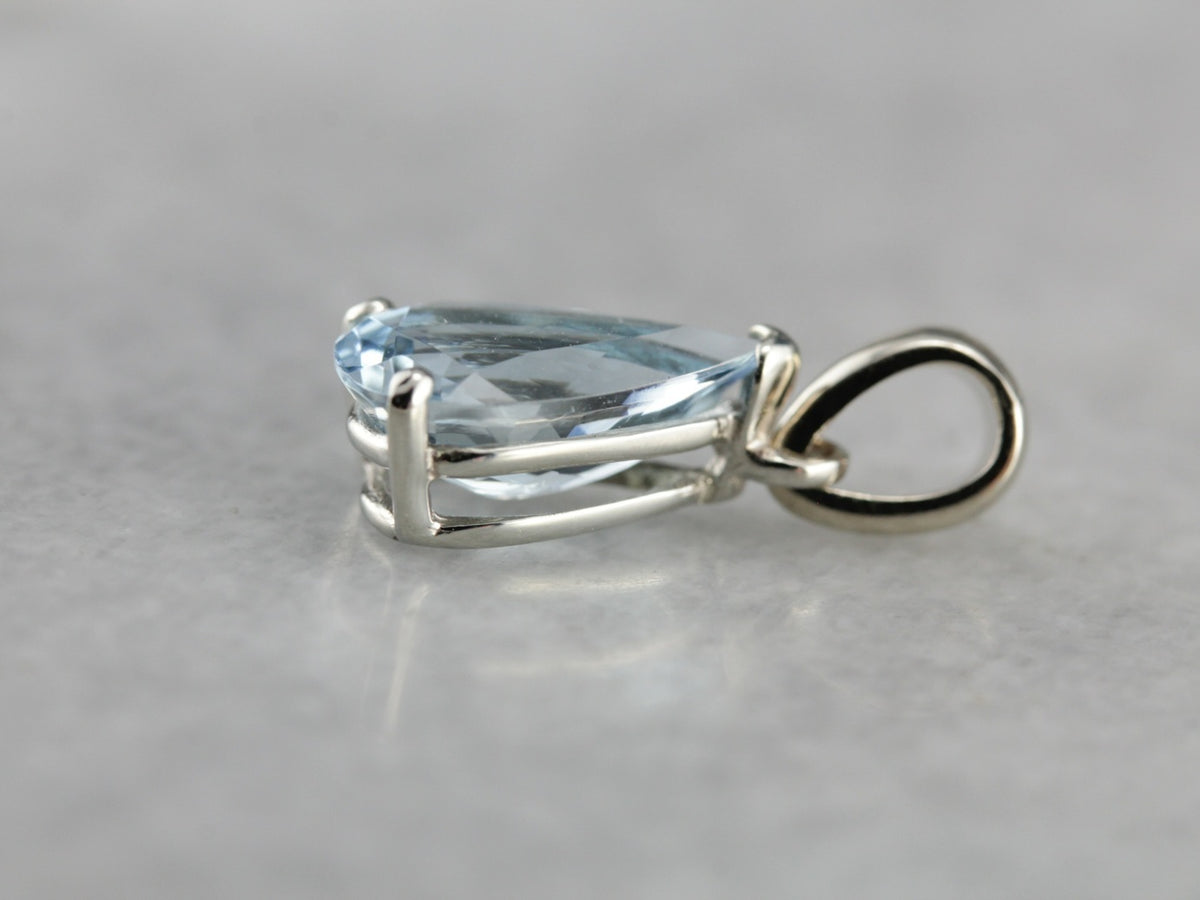 Aquamarine Pear Cut White Gold Pendant