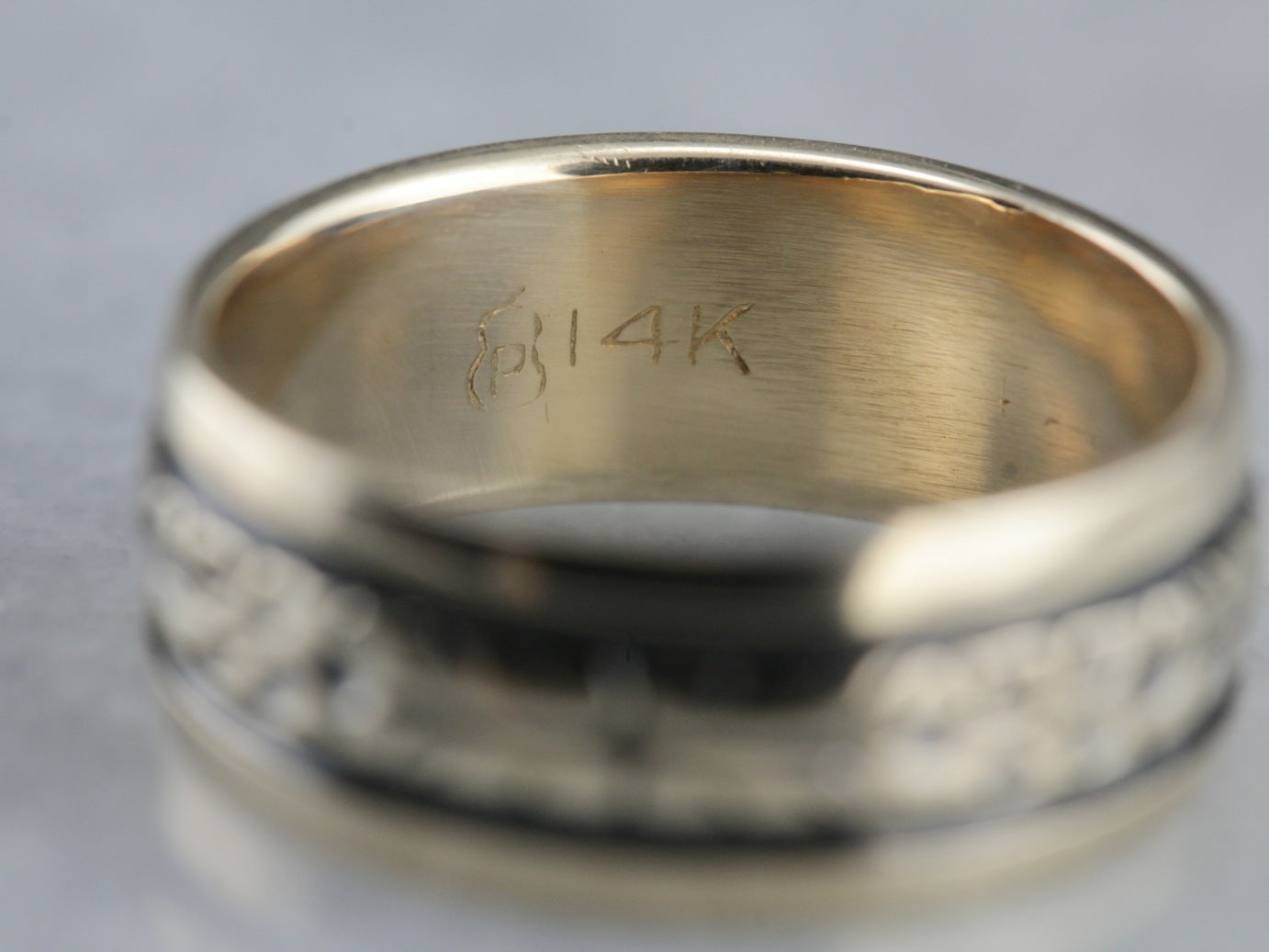 Vintage Floral Wedding Band