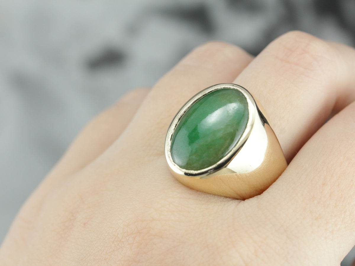 Vintage Men's Jadeite Ring in Yellow Gold