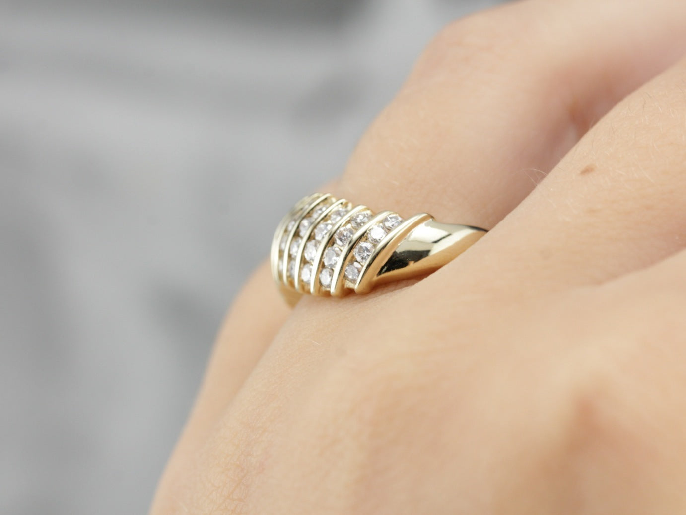 Modernist Diamond Cocktail Band