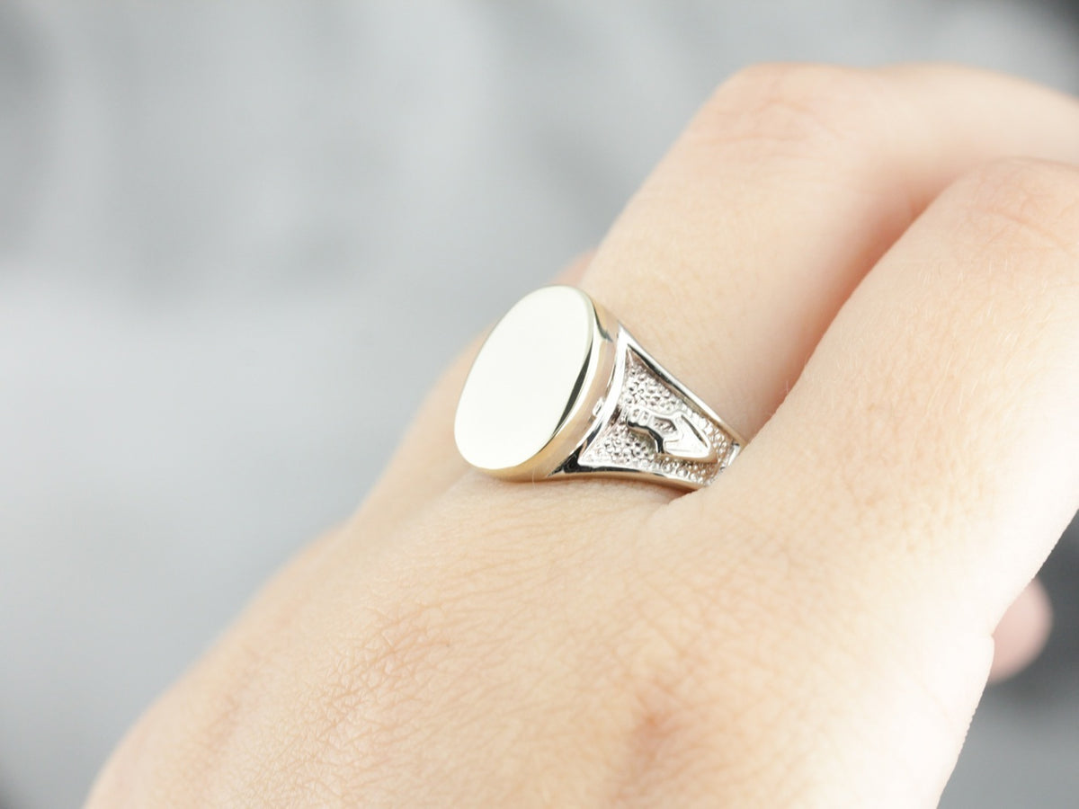 Men's Masonic Signet Ring in Yellow and White Gold