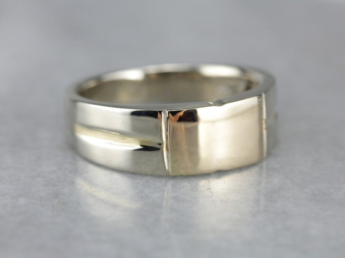 Men's Sleek Tri-Color Gold Signet Band