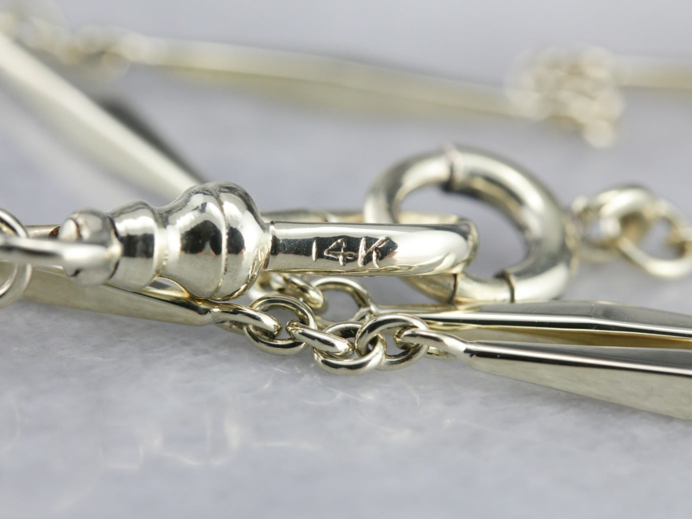 Cadena de reloj de bolsillo antigua de oro verde