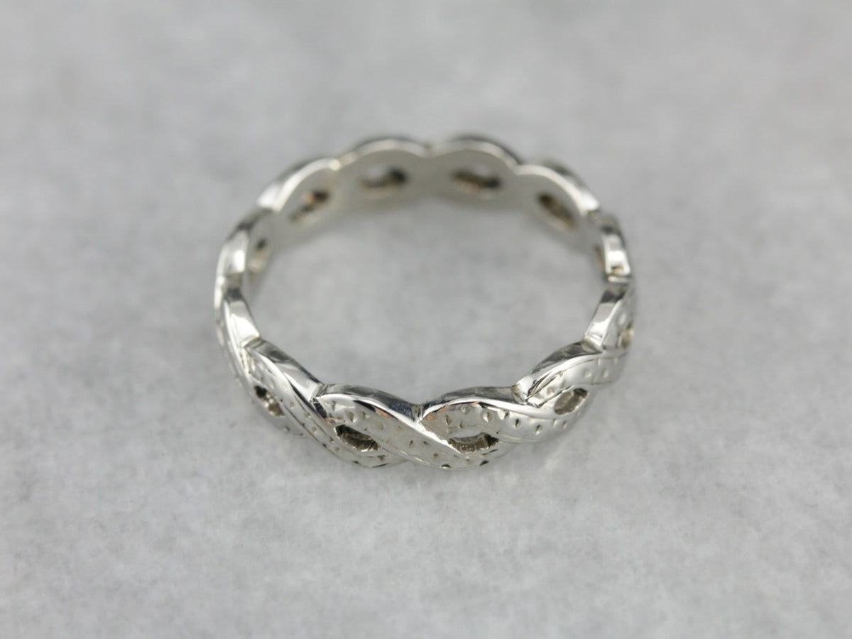 Twisted White Gold Decorative Wedding Band