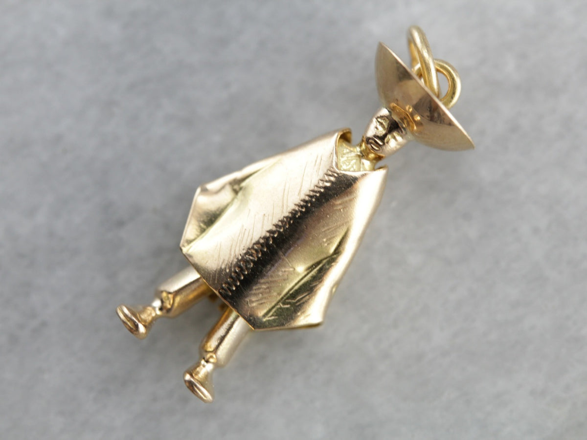 ¡Hola! Sombrero y poncho con dije o colgante con figura