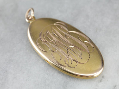 Beautifully Engraved 1913 Duel Sided Locket