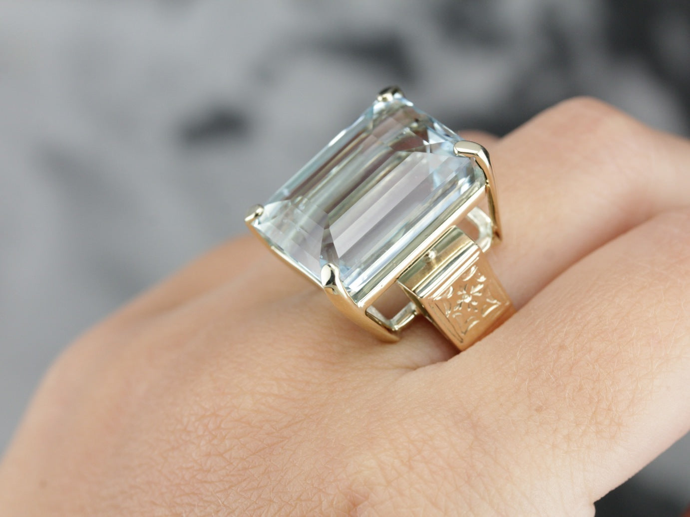High Quality Aquamarine Cocktail Ring
