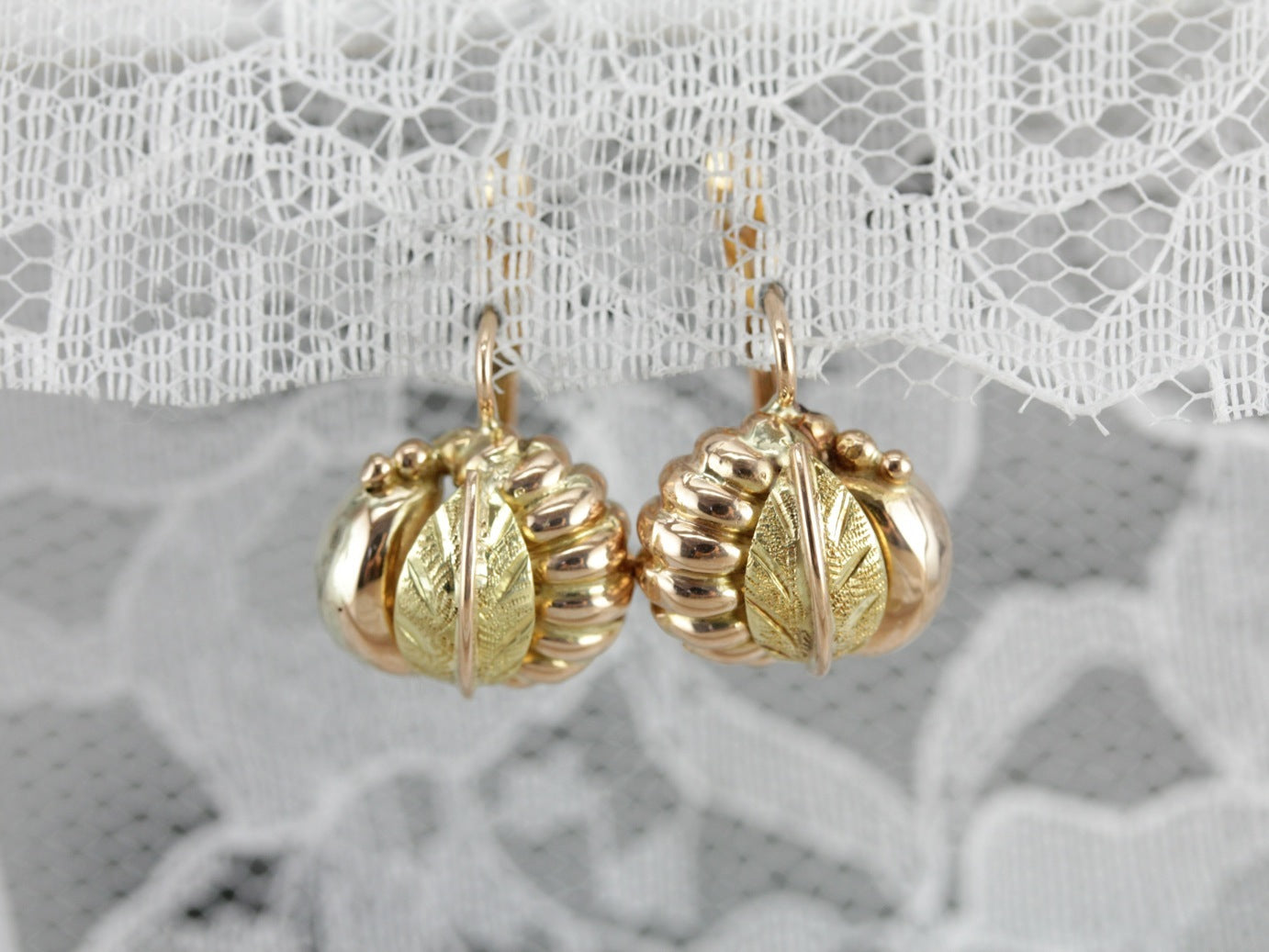 Retro Era Gold Leaf Drop Earrings