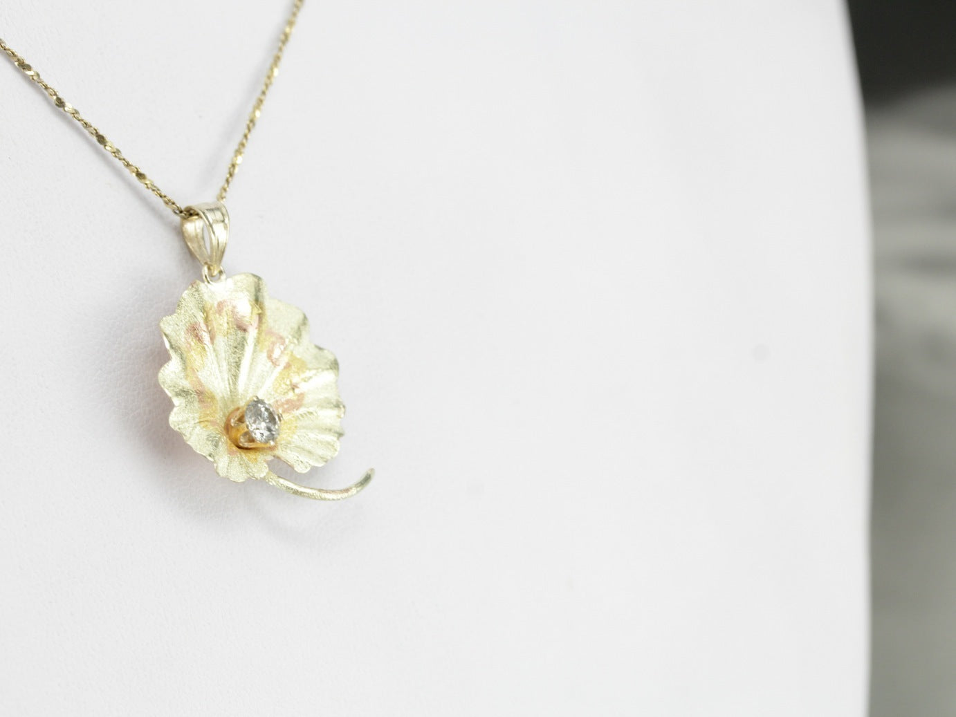 Lillypad Diamond Pendant