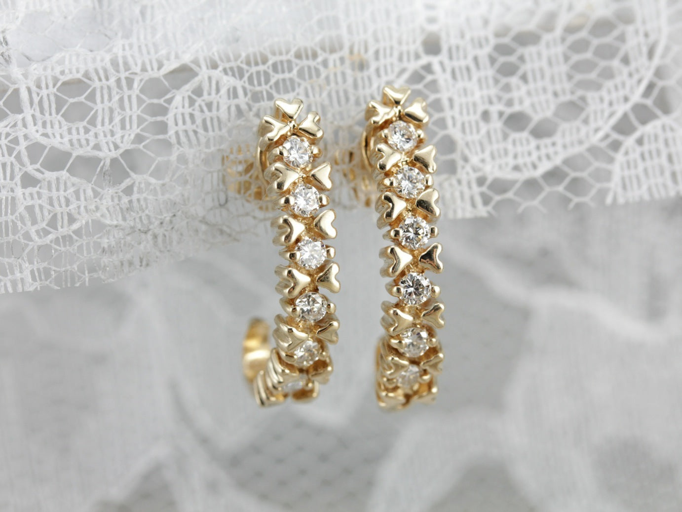 Diamond Drop Earrings in Yellow Gold