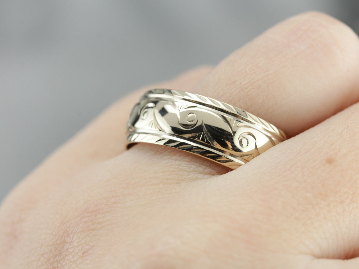 Vintage Pattern Wedding Band