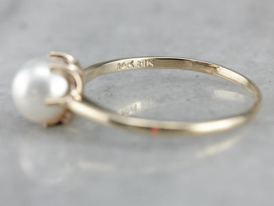Pearl Solitaire Ring in Yellow Gold