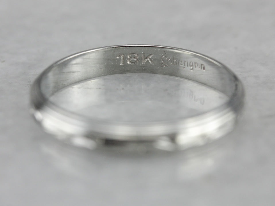 Patterned White Gold Wedding Band