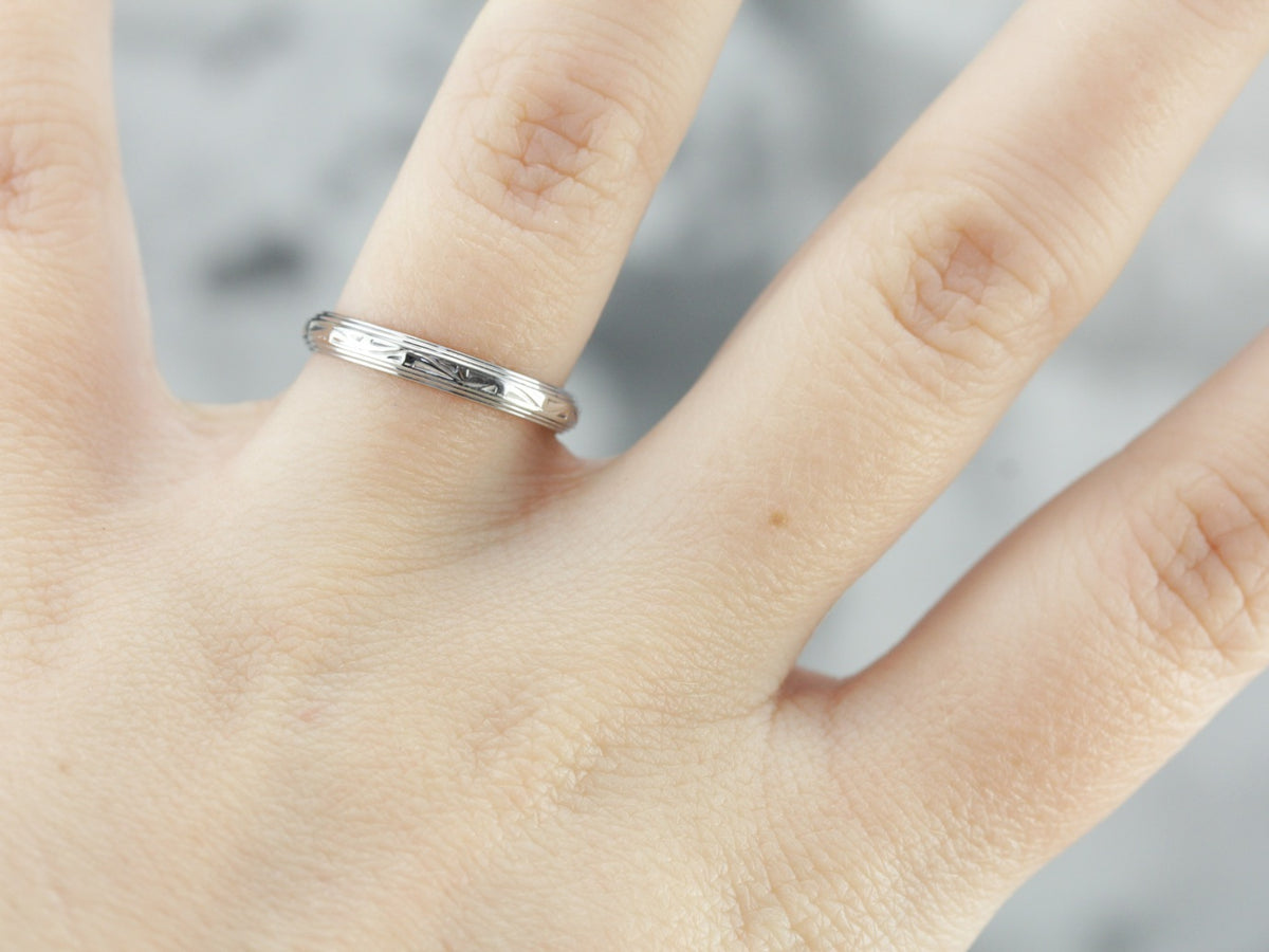 Patterned White Gold Wedding Band